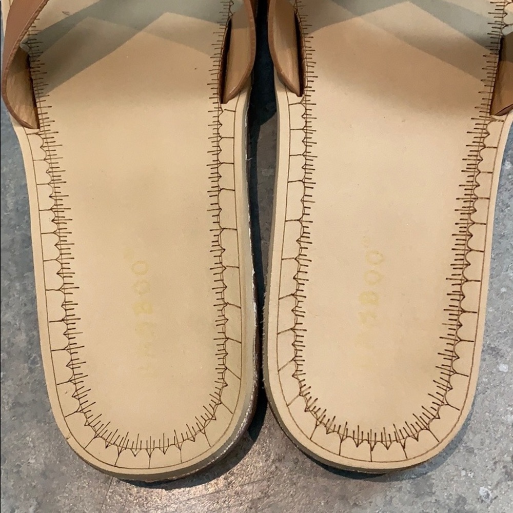 BAMBOO Slip On - Picture 6 of 7